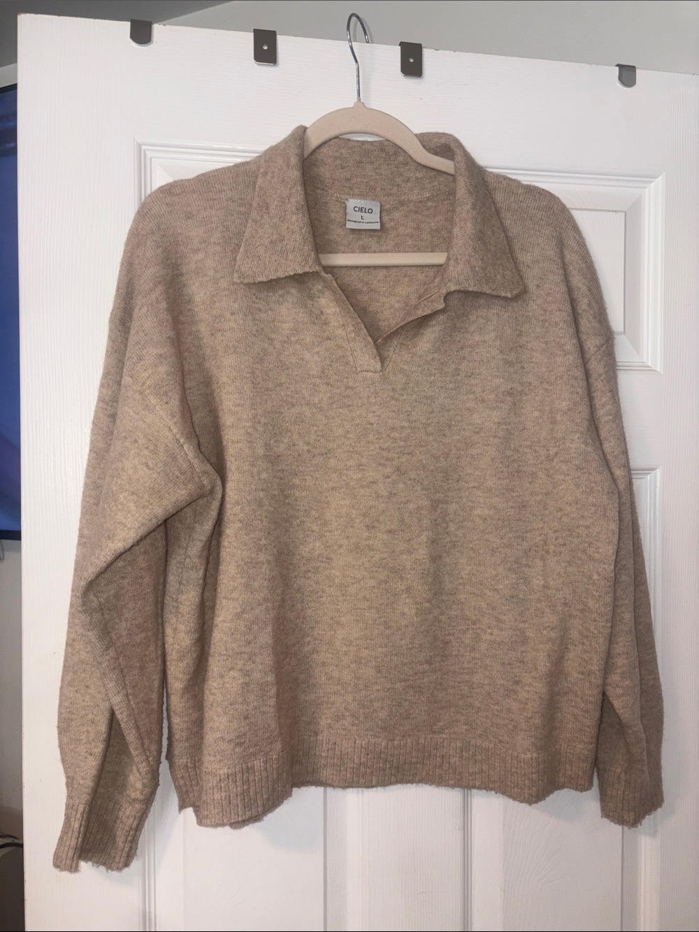 Cielo Men's Beige/Tan Collared V-Neck Pullover Sweater